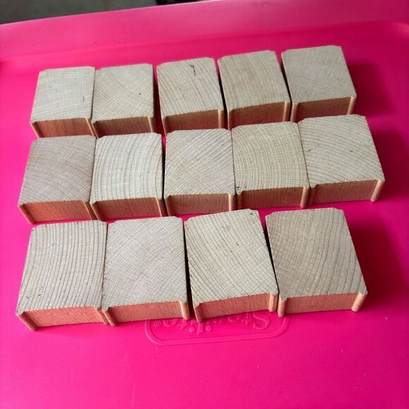 Lot of 14 Thomas Train Track Wooden Support Railway Risers - Picture 2 of 4